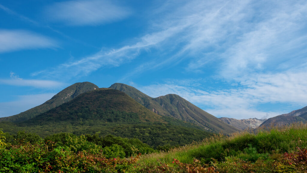 大分県の長者原から見たくじゅう連山