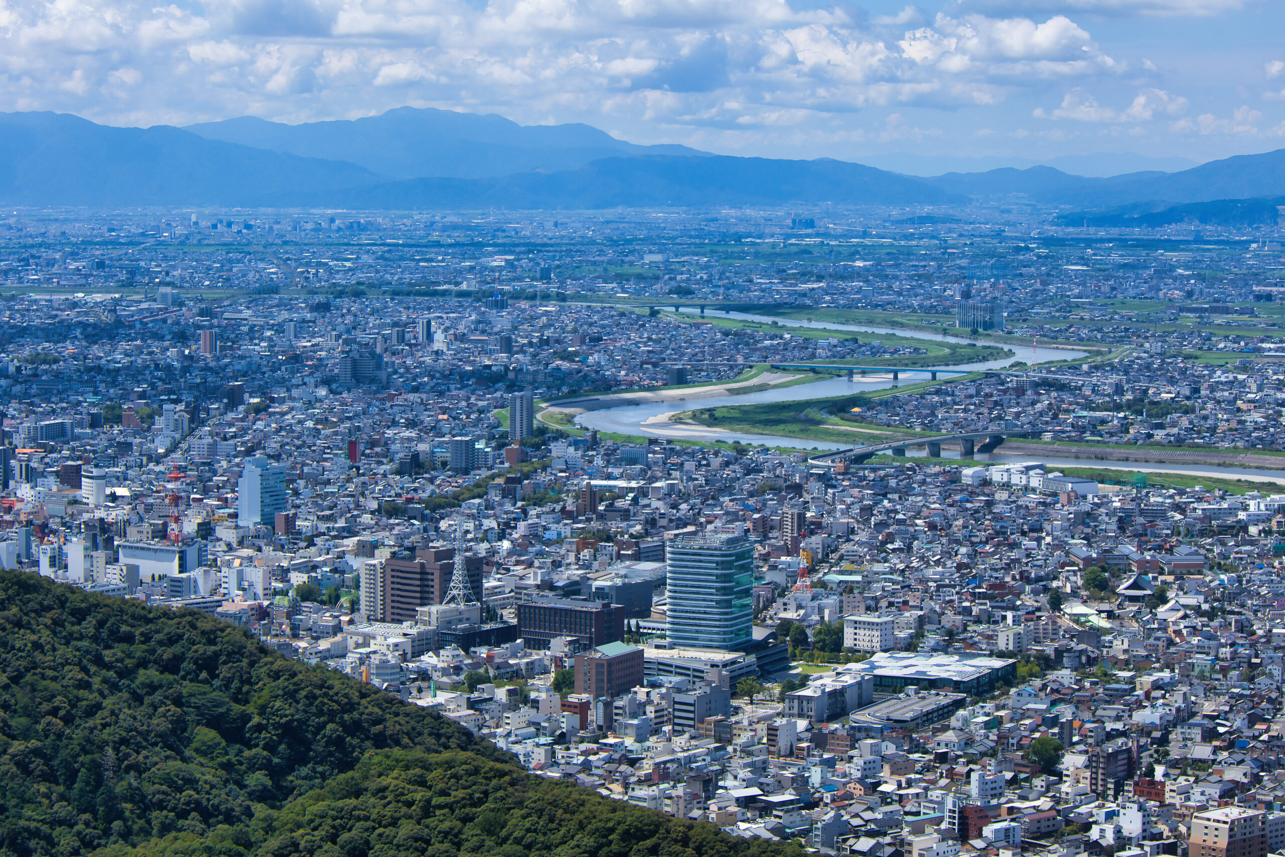 金華山から見た岐阜県岐阜市の街並み